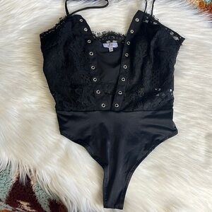Tobi • sexy lace up body suit